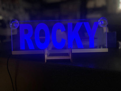 Maßgeschneiderte 12-V-/24-V-LKW-Innenkabine mit graviertem USB-LED-Licht, 7-farbige RGB-Fernbedienung 30 Einzigartiges Design für LKW-USB-Kabel