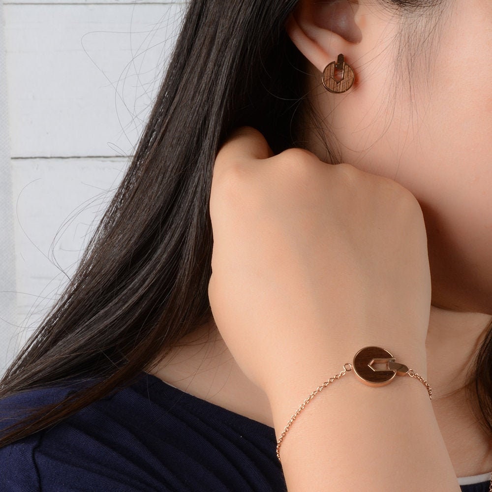 Rose gold stainless steel & walnut jewelry gold plated jewelry earrings ,hand chain and necklace set jewelry women